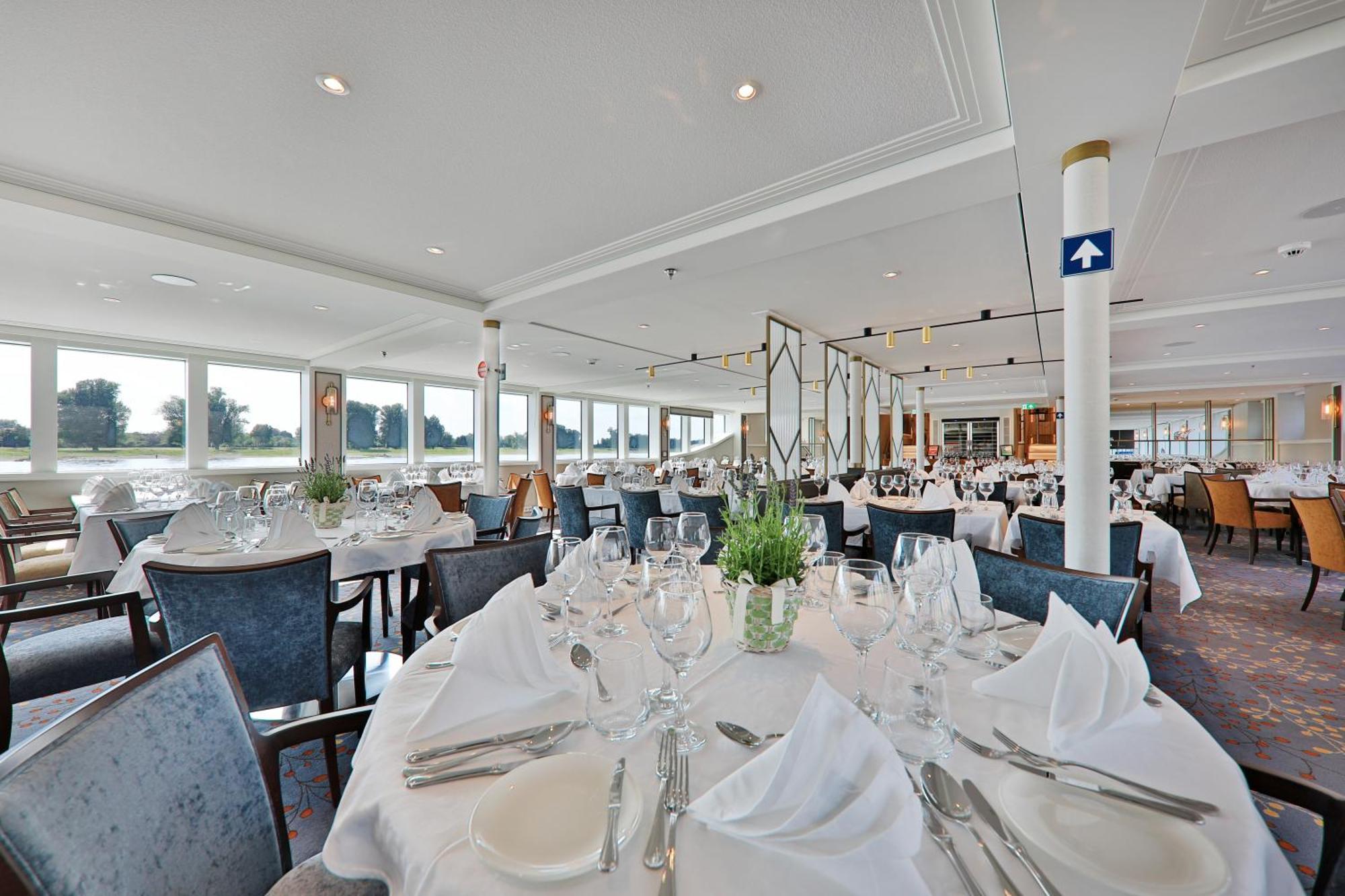 Hotelschiff Lady Diletta Cologne Exterior photo
